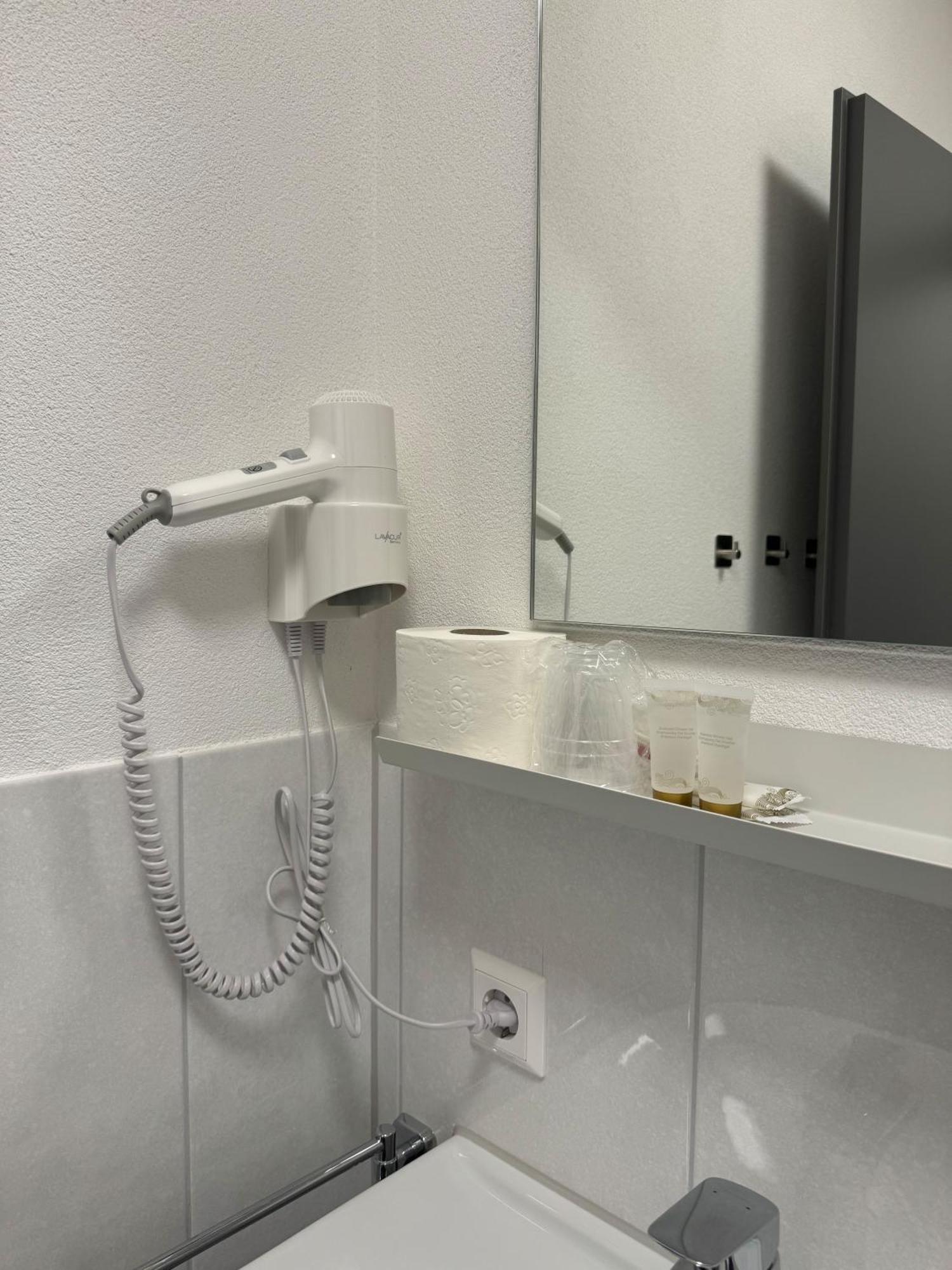 Hotel Lijo, Bei Basel Steinen  Dış mekan fotoğraf